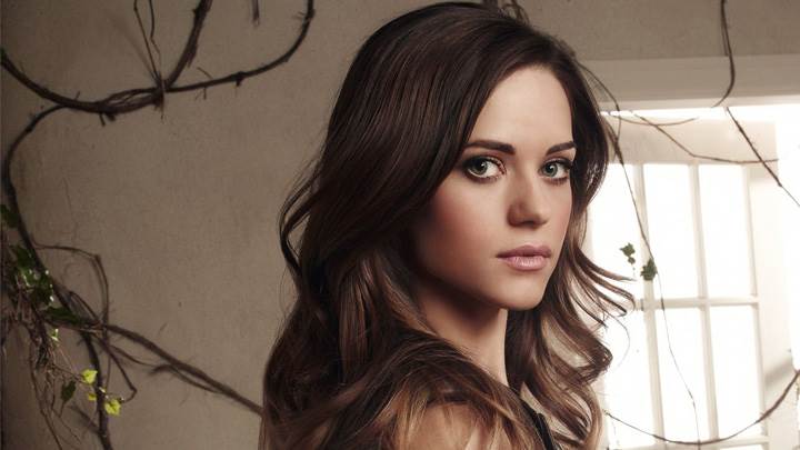 Lyndsy Fonseca Cute Side Face Photoshoot